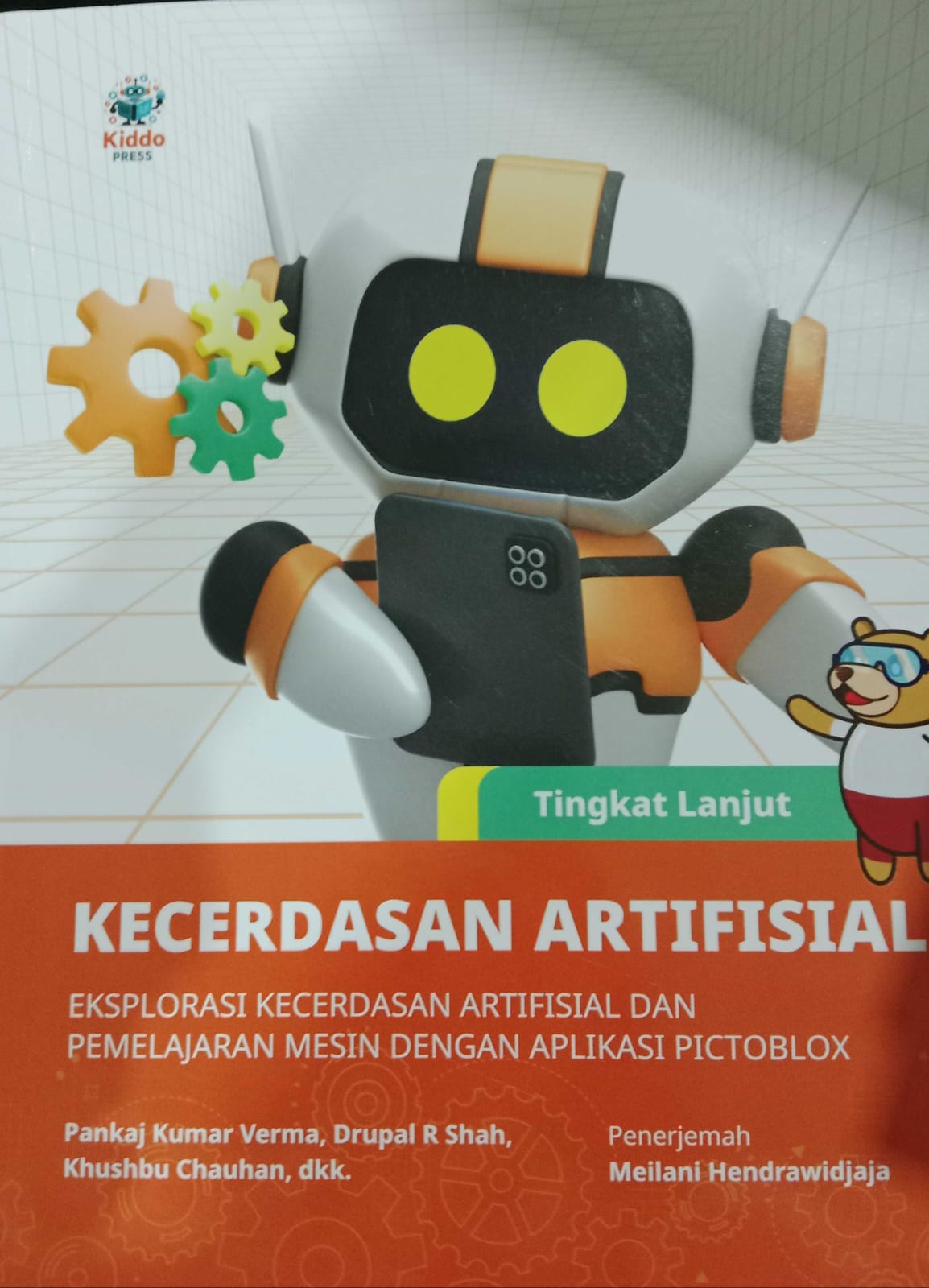 Kecerdasan Artifisial : Eksplorasi Kecerdasan Artifisial dan Pemejaran Mesin Dengan Aplikasi Pictoblox